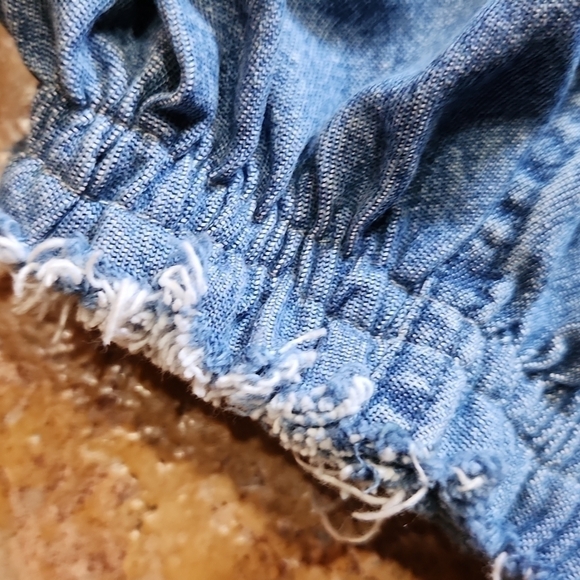 𝅺URBAN renewal boho top S/M - Picture 3 of 5